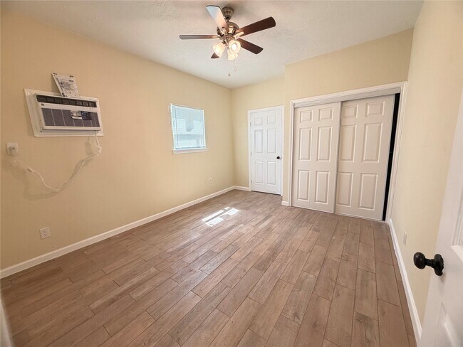 Building Photo - 22349 FM359