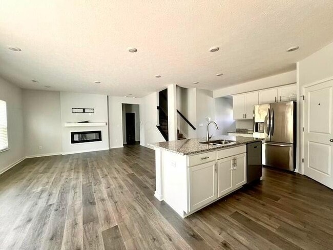 Building Photo - 473 Park Vista Dr