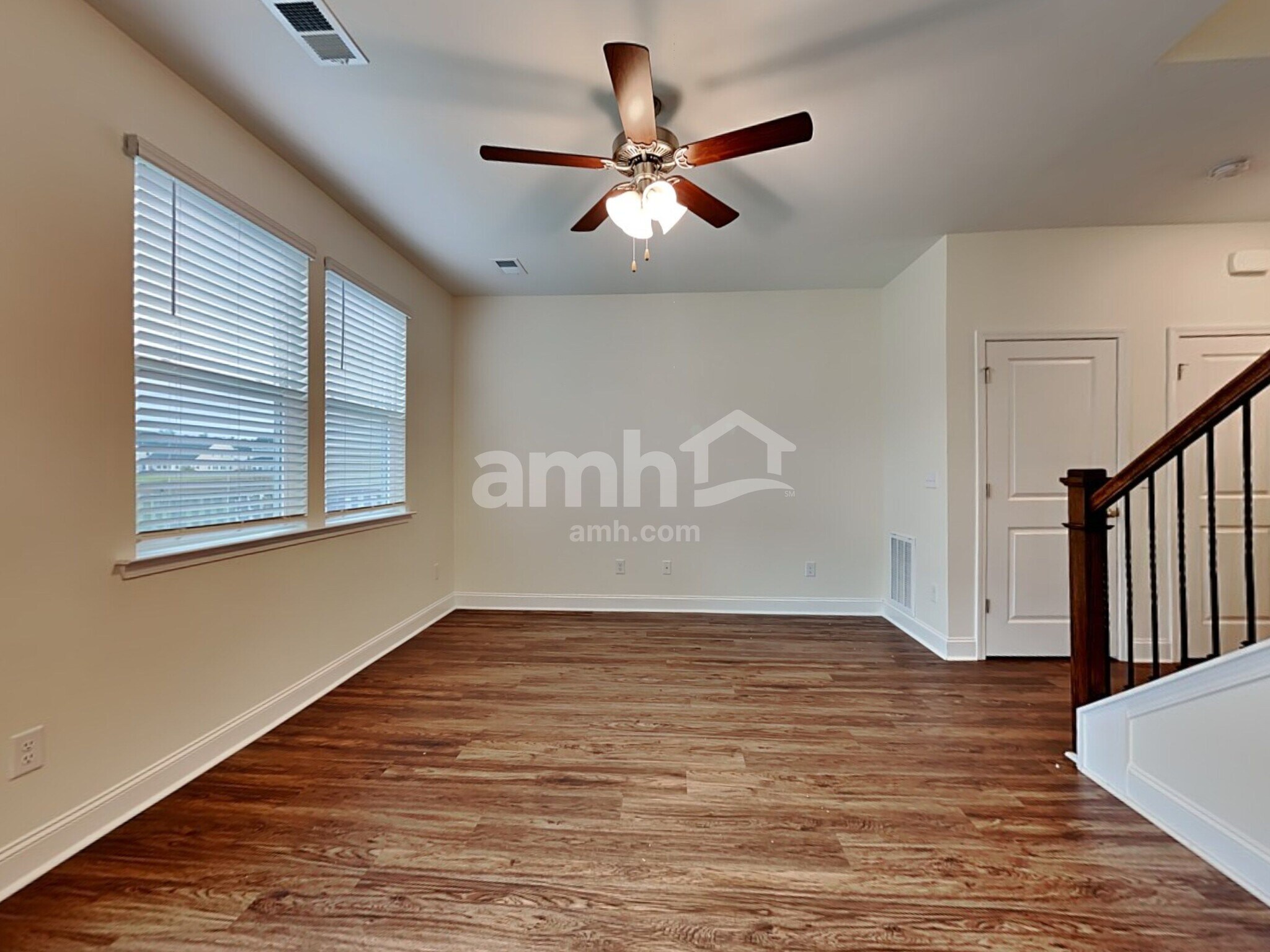 Building Photo - 318 Azore Way