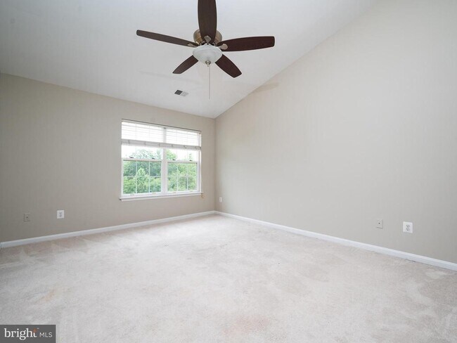 Building Photo - 3766 Tonbridge Pl
