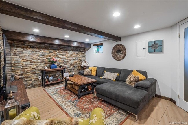 Building Photo - 68-48 Fleet St