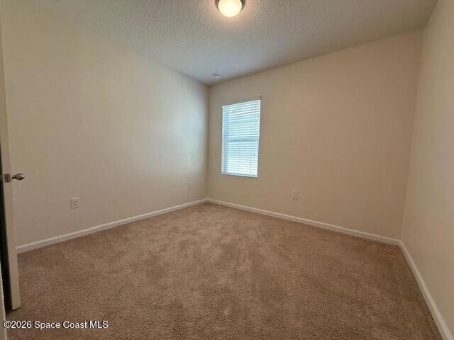 Building Photo - 323 Moray Dr