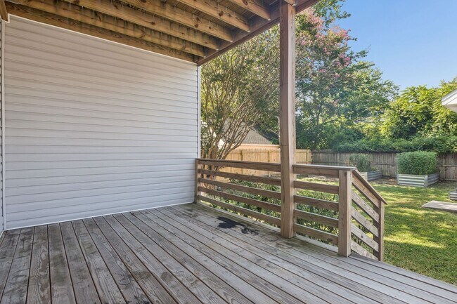 Building Photo - 317 Cottonwood Ave