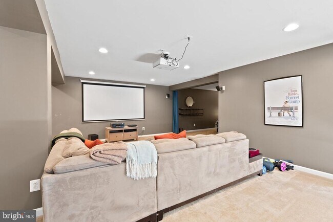 Building Photo - 16690 Anchor Bend Cir