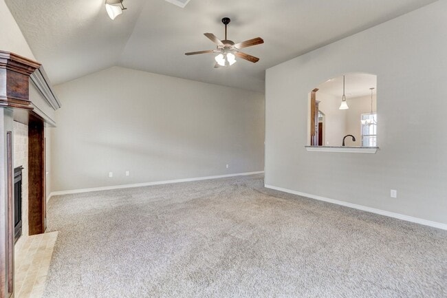 Building Photo - 308 Stoneridge Dr