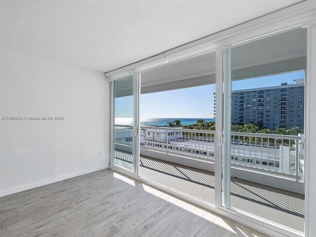 Building Photo - 9341 Collins Ave