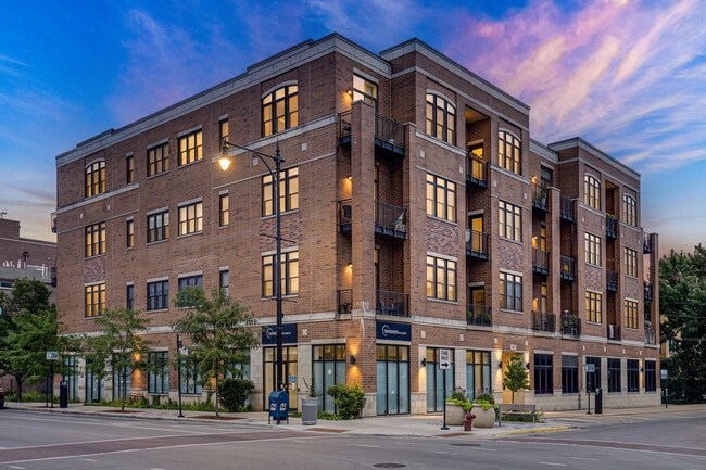 Building Photo - 4755 N Washtenaw Ave