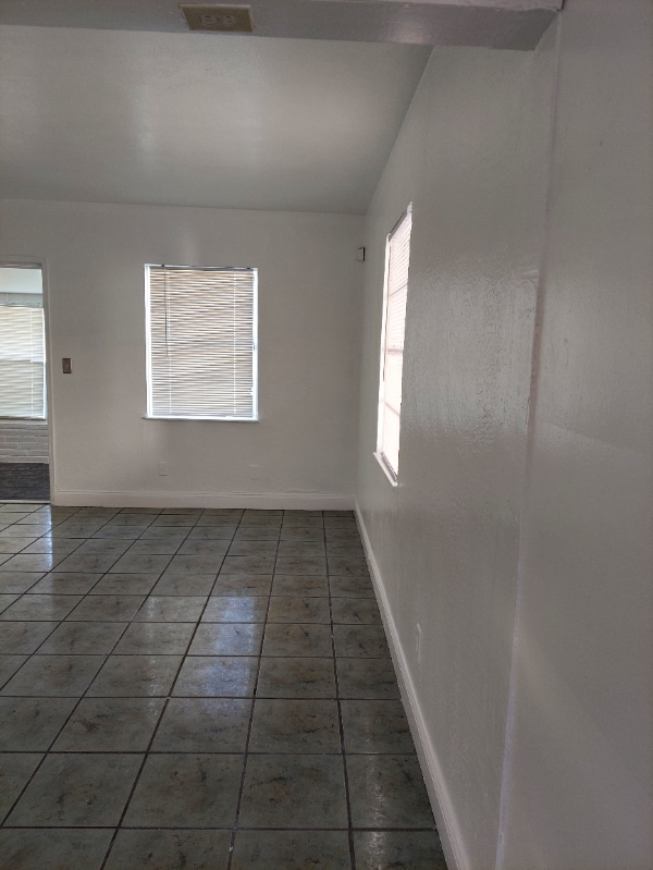 Building Photo - 2513 Grant St