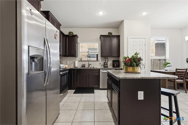 Building Photo - 3313 Parkmill Dr