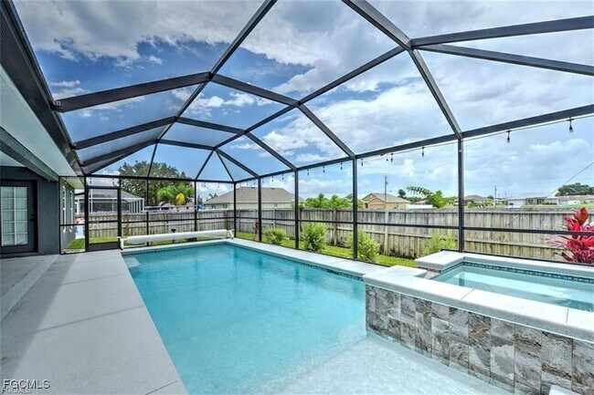 Building Photo - 3073 NW 4th Ave