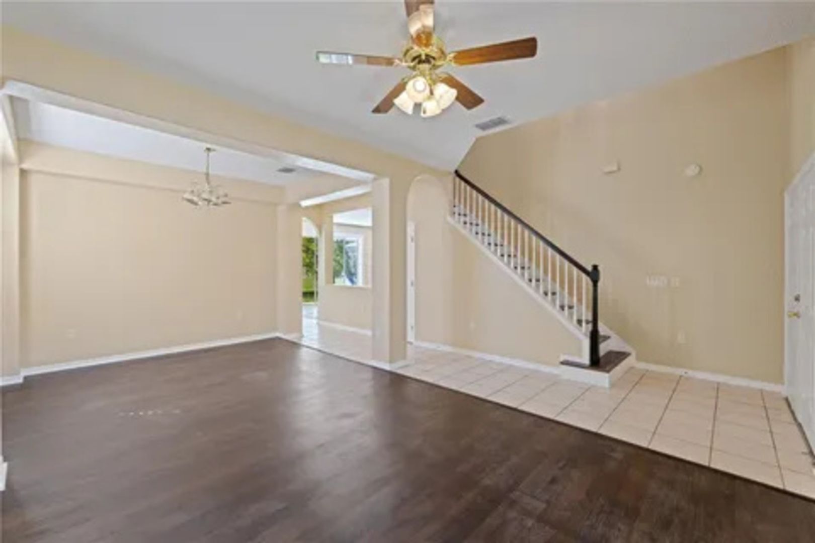 Building Photo - 14535 Lake Underhill Rd