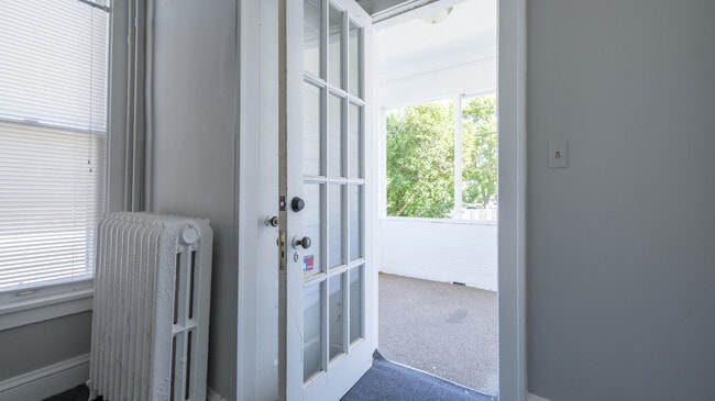 Building Photo - 2226 Glenwood Ave