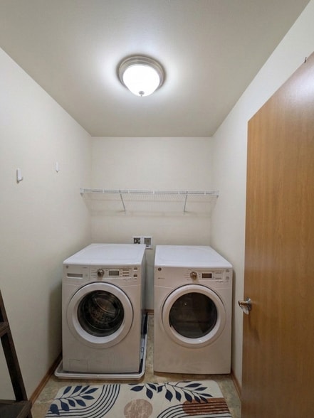 Building Photo - 4878 Innovation Dr