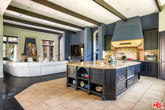 Building Photo - 31823 Lobo Canyon Rd