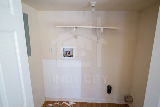 Building Photo - 4532 Bertrand Rd
