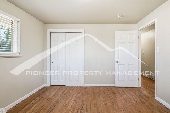 Building Photo - Spacious Home with Washer/Dryer and Storage Shed