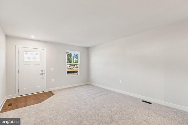 Building Photo - 4319 Southerby Dr