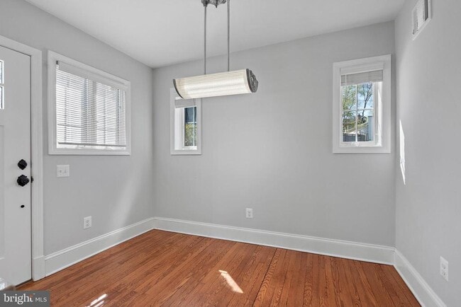Building Photo - 4017 22nd St N