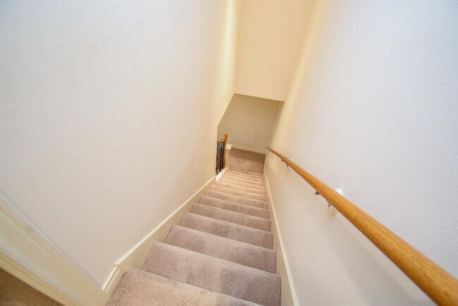 Building Photo - 2612 Starboard Point Dr