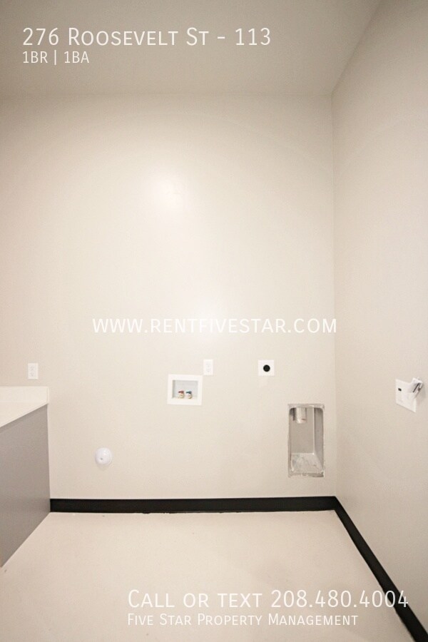 Building Photo - 276 Roosevelt St