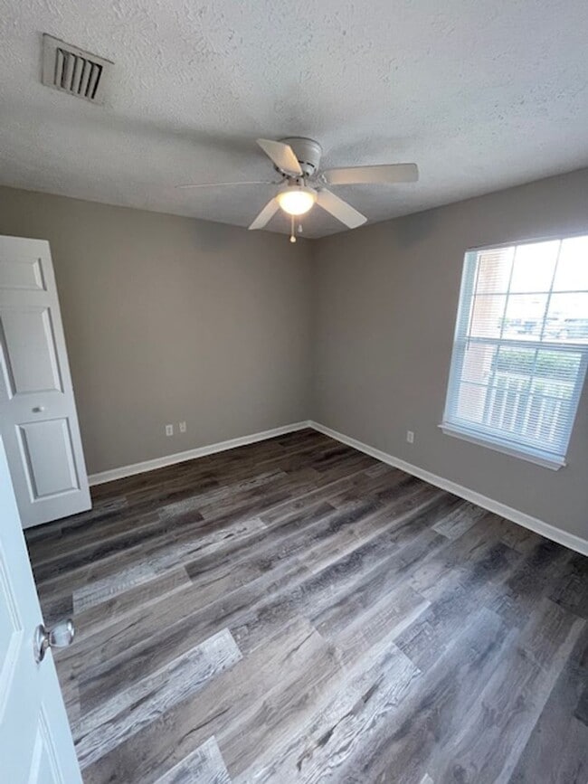 Building Photo - 11721 Cabana Ct