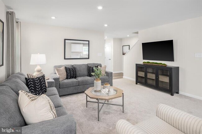 Building Photo - 6416 Draft Wy