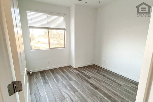 Building Photo - 16015 E Wildcat Dr