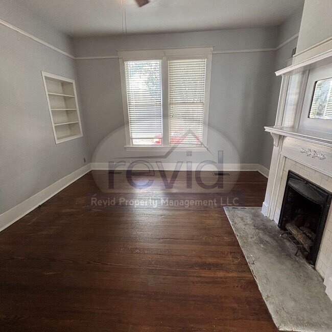 Building Photo - 288 N McLean Blvd