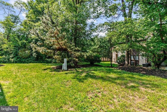 Building Photo - 105 Mulberry Cove