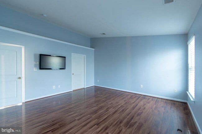 Building Photo - 124 Ivy Hills Terrace