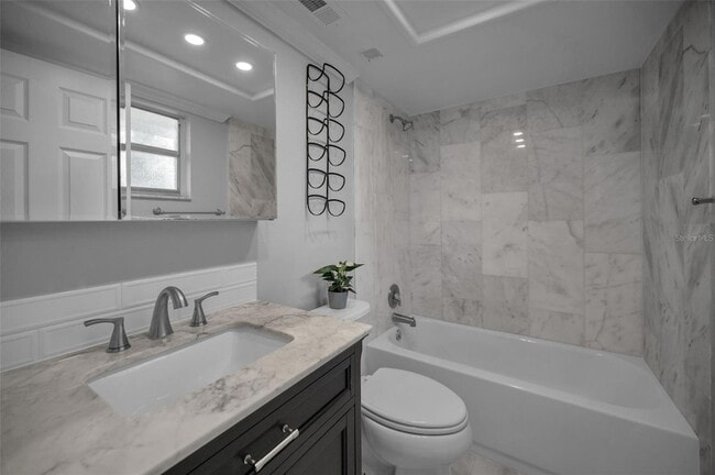 Building Photo - 1502 Cottonwood Terrace