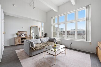 Building Photo - 1500 Washington St