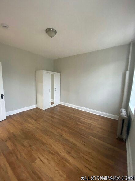 Building Photo - 1193 Commonwealth Ave