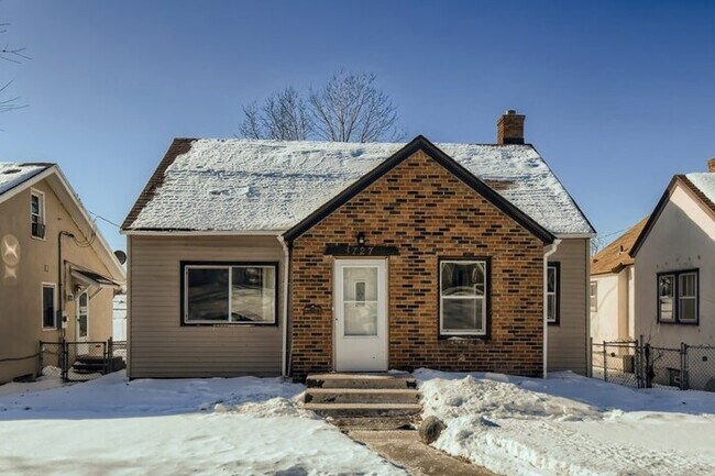 Primary Photo - 3727 Logan Avenue North, Minneapolis, MN, ...