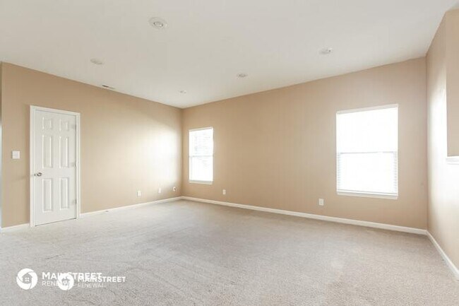 Building Photo - 12604 Buck Run Dr, Noblesville, IN 46060