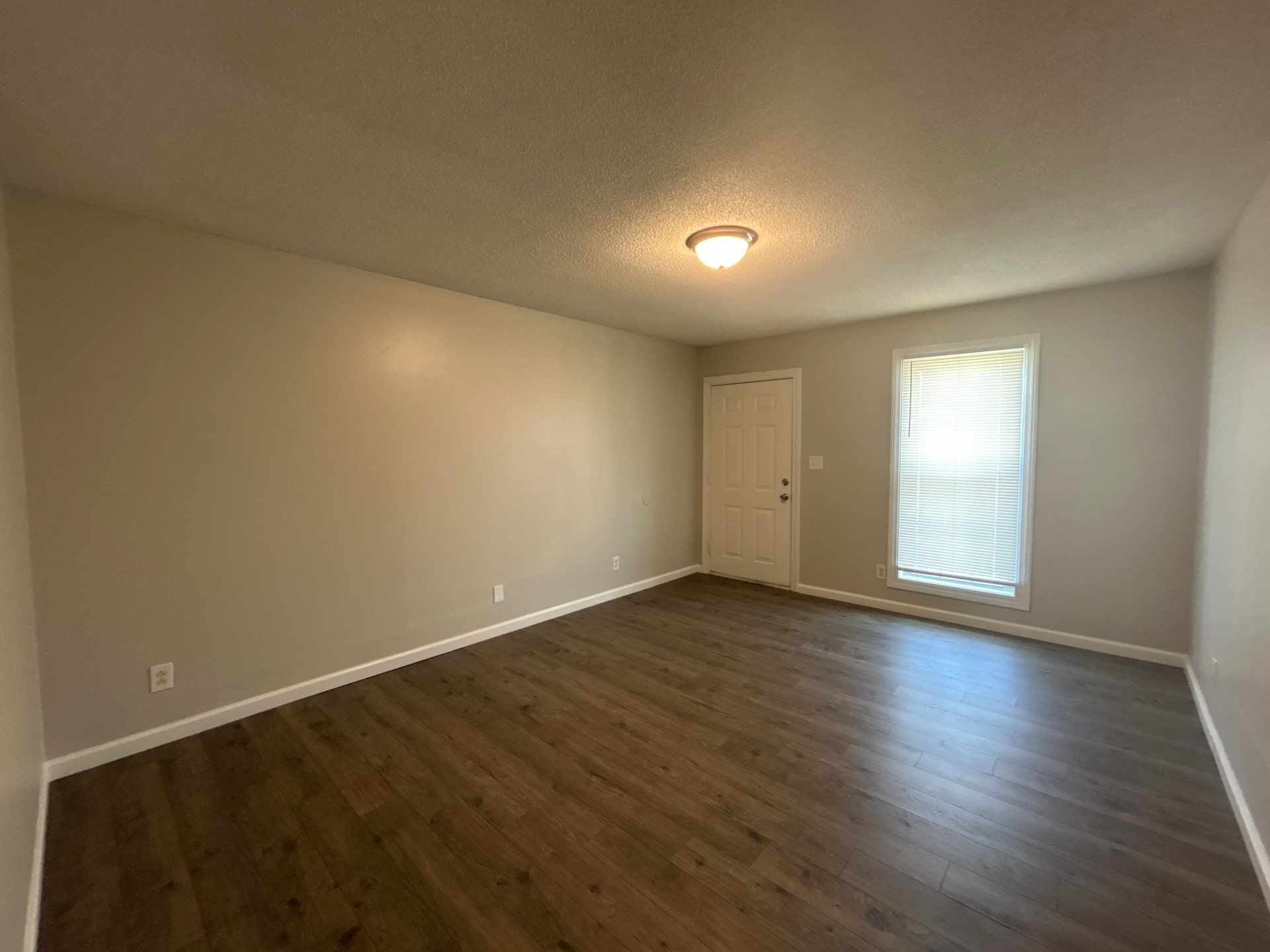 Building Photo - 25 Georgian Cv