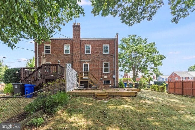 Building Photo - 2052 N Brandywine St
