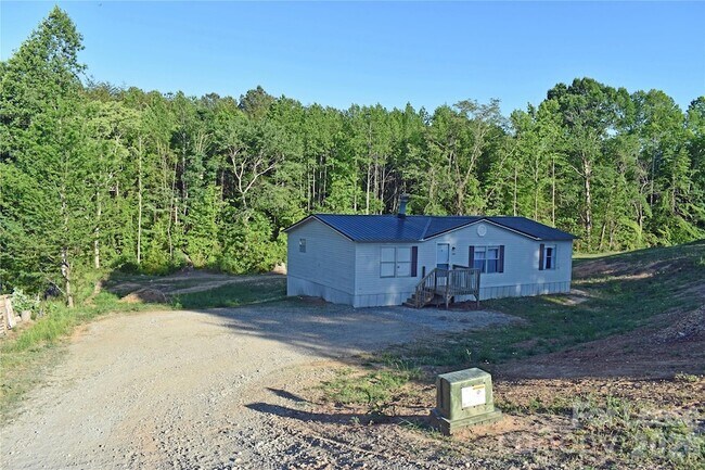 Building Photo - 1844 Drew Dr