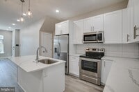 Building Photo - 2017 N College Ave