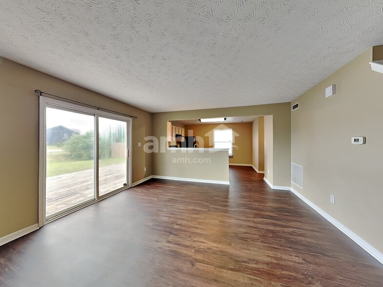 Building Photo - 5657 Valhalla Way