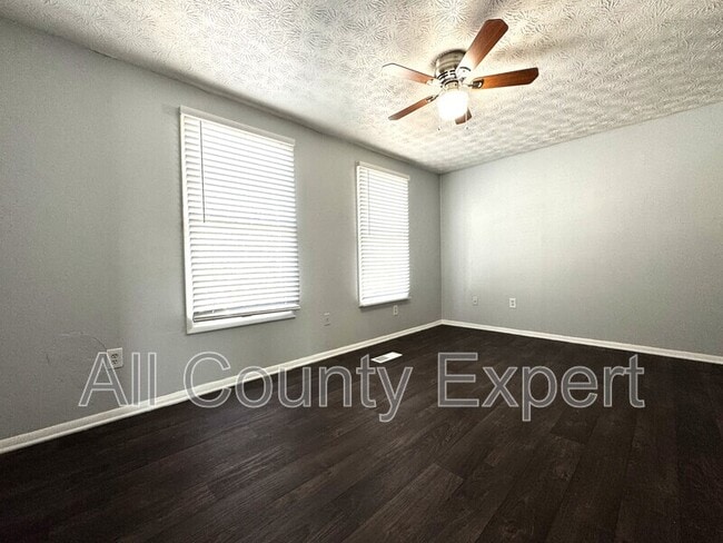 Building Photo - 862 Regal Path Ln