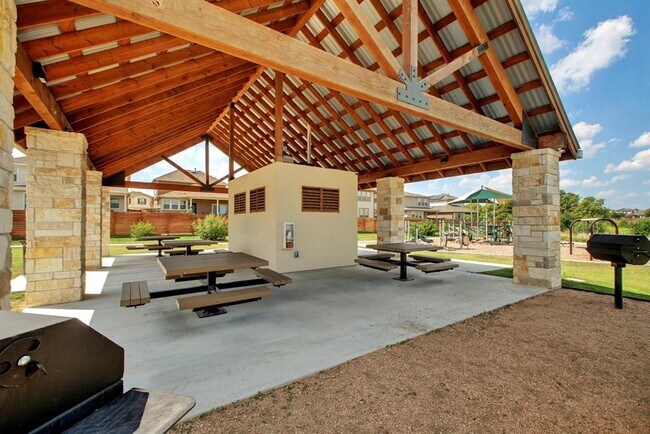 Building Photo - 16316 McAloon Way