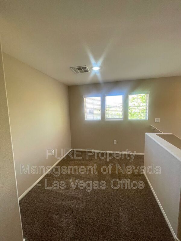 Building Photo - 9360 Fort Bayard Ave