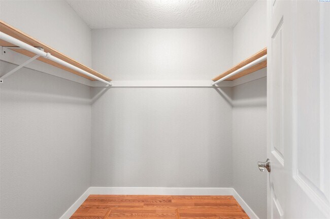 Building Photo - FURNISHED Condo at Meadow Springs Country Club