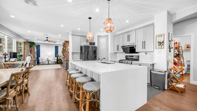 Building Photo - 25084 N 68th Ave