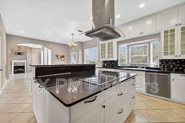 Building Photo - 13819 Lakeview Meadow Dr