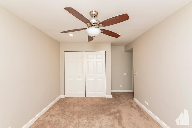 Building Photo - 2036 Larrabee-8103