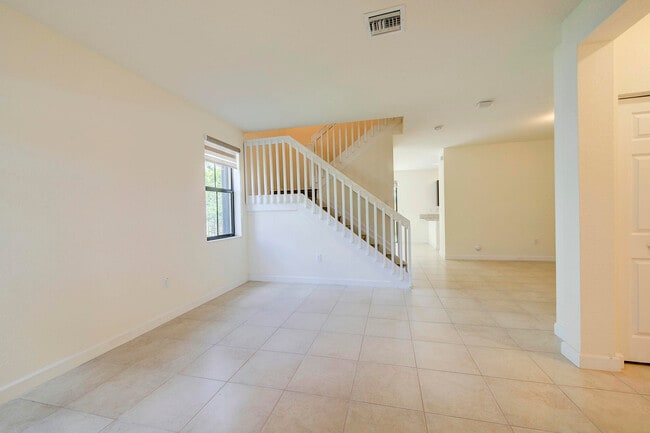 Building Photo - 6574 S Anise Ct