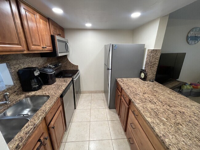 Building Photo - Seaport Village Available November 1st 2026 for a 7-12 month lease