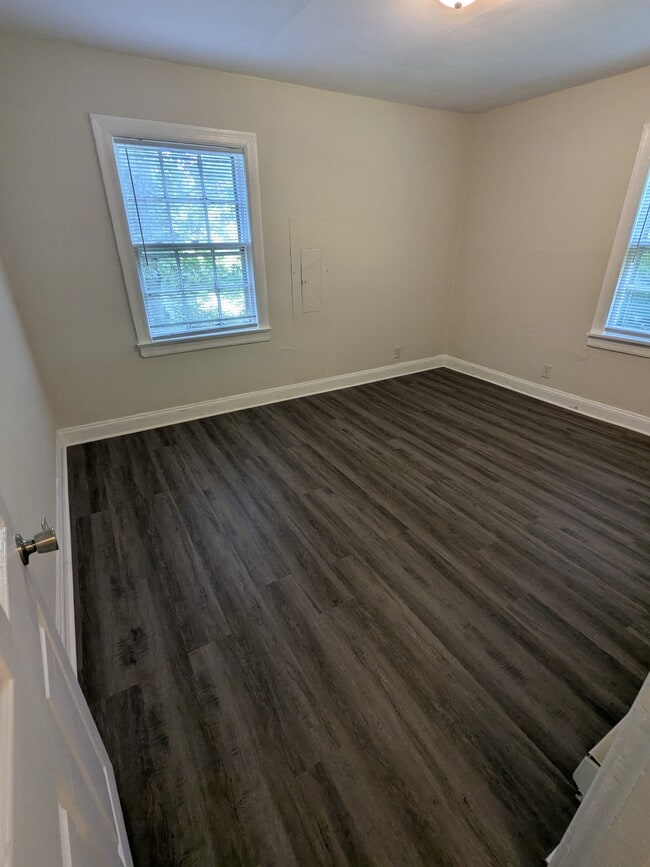 Building Photo - 327 Forrester Dr